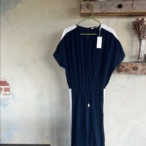 Tory Burch NWT Navy and White colorblock silk jumpsuit